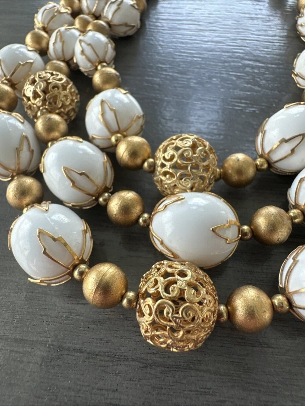VTG Deauville Necklace White Lucite Gold Leaf Caps Triple Strand Filigree Bead - Picture 3 of 7